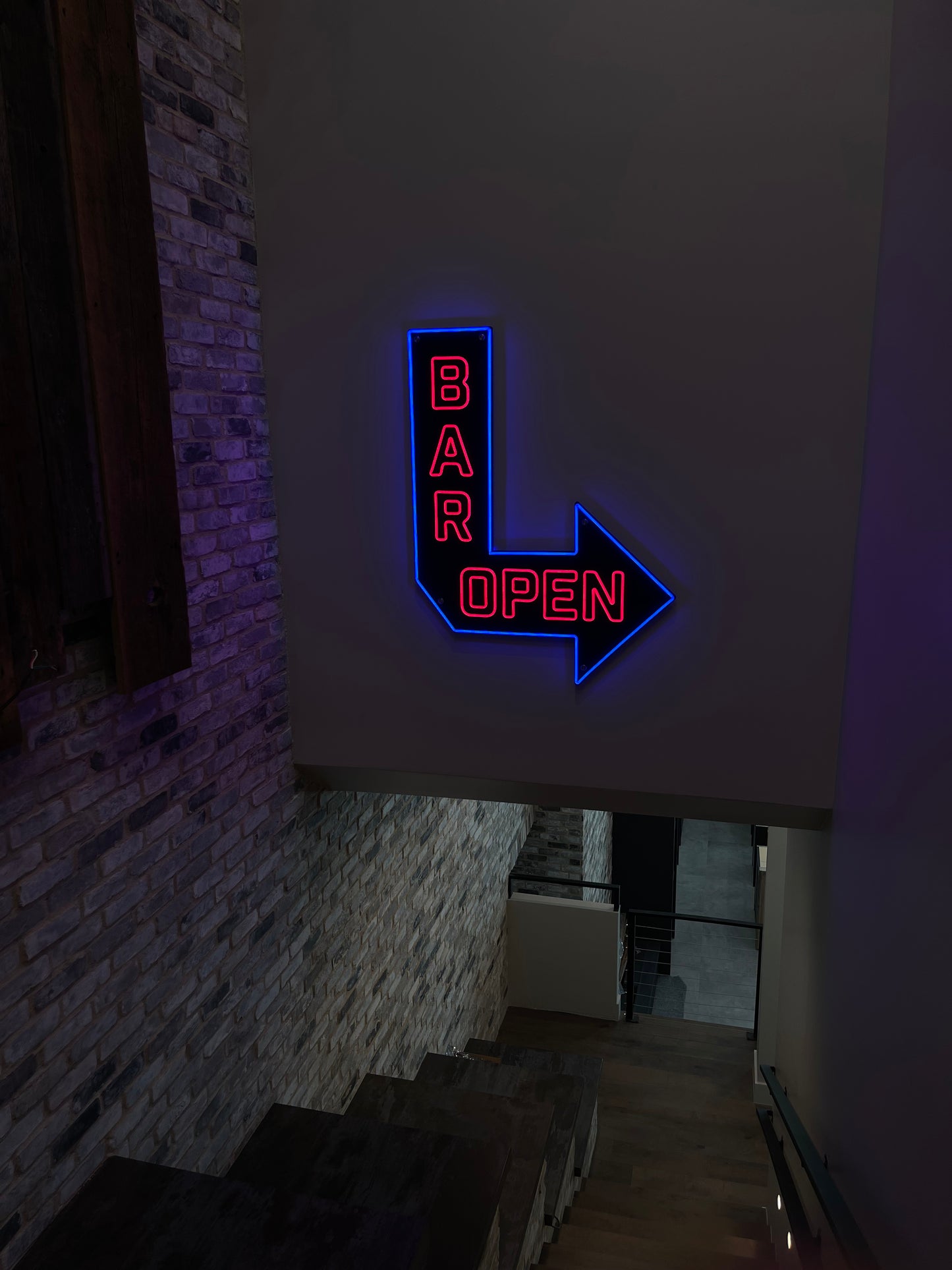 Bar Open